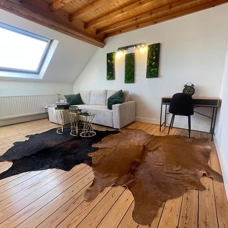 Apartamento Attic European Quarter Bruselas Exterior foto